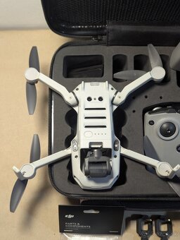 DJI Mini 2 fly more combo + kufor. - 2