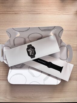 Apple Watch Series 10 - 2