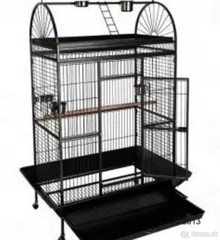 Voliera pre papagaje. - 2