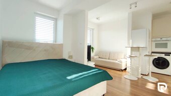 RentHub | Garsónka 31m2 + parking, Vinohrady | Trenčín - 2