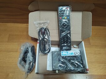 Predám DVBT -2 tuner,, nabíjačku - 2