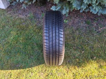 215/70 r16 Bridgeston, 4ks letné 7,5 mm - 2