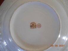 Taniere,aj porcelánové - 2