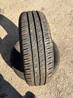 2ks Barum 195/65 R15 letné pneumatiky - 2
