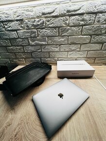 Predám Apple MacBook Air Retina 13, 2020 - Stav nového - 2