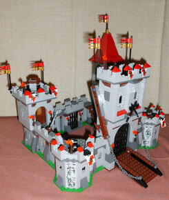 LEGO Castle 7946, 7189, 7947, 6918, 7949, 7188, 7187 - 2