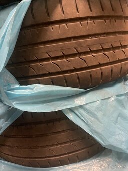 Kumho letne 255/45 r20 - 2