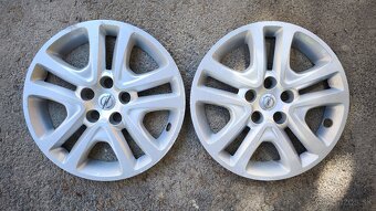 Originálne OPEL puklice, vidno šróby, 16" - 2
