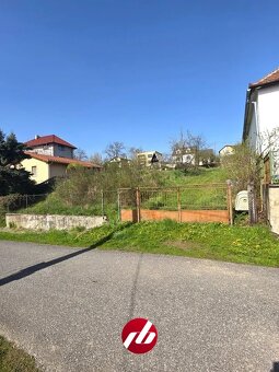 STAVEBNÝ POZEMOK - OBIŠOVCE - 2