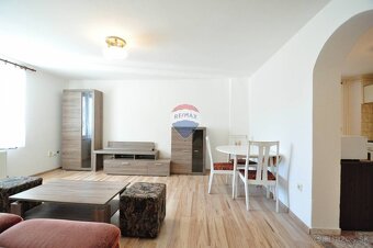 PRENÁJOM, 3-izbový byt, v suteréne rodinného domu, Poprad-Ve - 2
