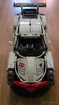 LEGO Technic 42096 Porsche 911 RSR - 2