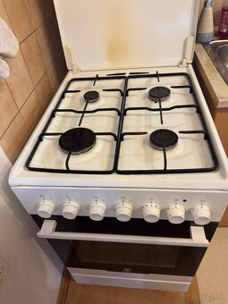 Sporak Electrolux - 2