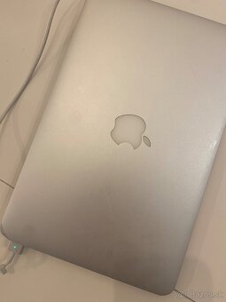 MacBook Air 11 - 2