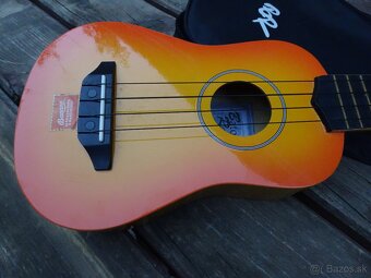 Predám krásne Ukulele Baton Rouge-ešte pôvodná 1.séria - 2