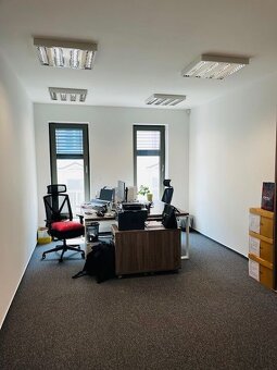 Reprezentatívne kancelárie v centre s parkovaním, 119 m2 - 2