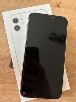 Predám iphone 11 128GB white - 2