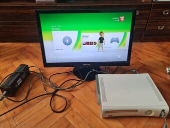 Predám hernú konzolu Xbox 360, 60 GB - 2