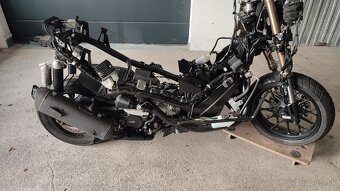 Honda ADV 350, 3/2023, nájazd do 1700 km. - 2