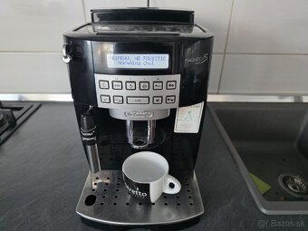 Kavovar Delonghi Magnifica plus - 2