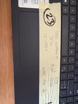 23 Dell Inspiron 15 - 2