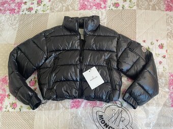 Dámska Moncler bunda - 2