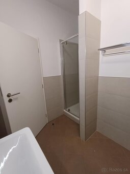 Ponúkam na predaj 2-izb. apartmán s terasou, Žilinská, BA I - 2
