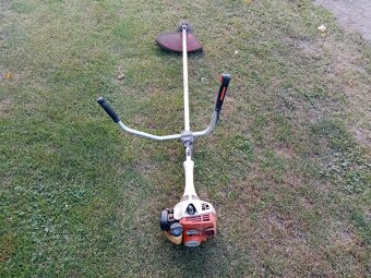 Krovinorez Stihl fs 55 ..- - 2