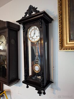 Predám funkčné nástenné hodiny Altdeutsche z konca 19 storoč - 2