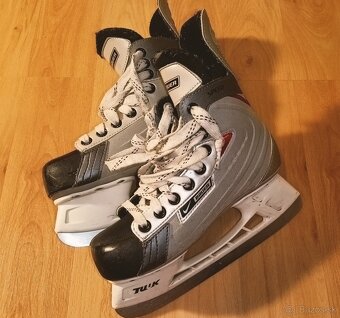 Chlapčenské ľadové korčule - 2