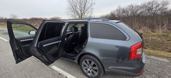 Škoda Octavia - 2