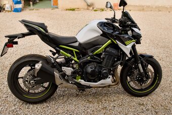 Kawasaki Z900 - 2