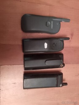 Predám staré telefony - 2