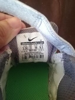 Detské botasy Nike veľkosť 19 - 2