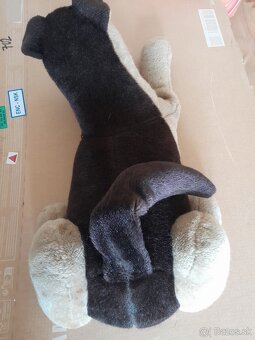 Predam velkeho plysoveho psa - 2