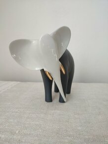 Royal dux porcelánová soška slon
- 2