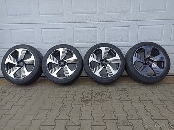Originálna letná sada Audi E-tron 5x112 R21 ET36 - 2