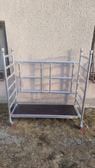 Pojazdné hliníkové lešenie EXTRA TUHÉ - 2