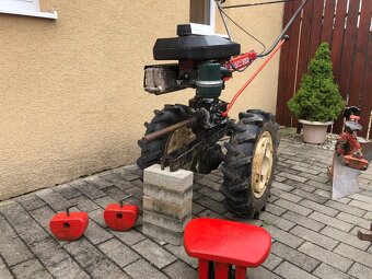 Predám malotraktor VARI systém s príslušenstvom - 2