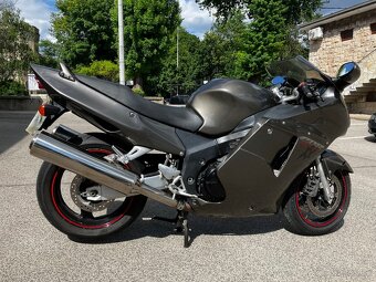 Honda cbr 1100 xx - 2