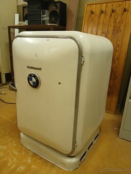Retro chladnička Elektrosvit - 2