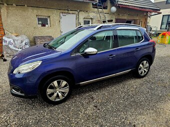 Peugeot 2008 1.2 Full výbava Allure ambilight - 2