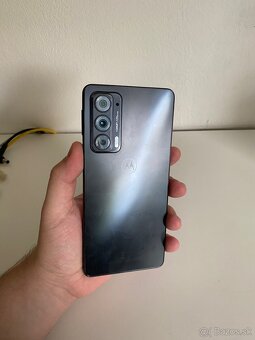 Motorola Edge 20 5G - 2
