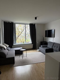 Priestranné štúdio v projekte 3 Veže, Bratislava - 2