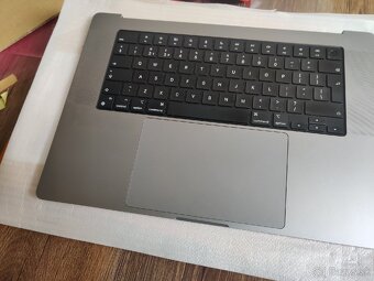 Základná doska + diely Apple MacBook Pro 16 2021 - 2