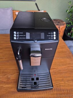 Predám kávovar Philips ND 9206AD - 2