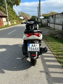Yamaha Nmax 125 - 2