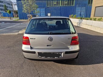 Volkswagen Golf 4 - 2