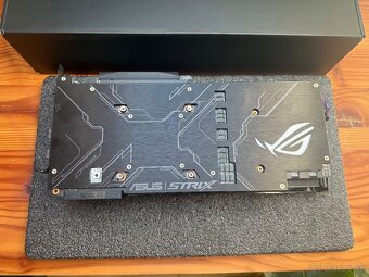 ASUS ROG STRIX GeForce RTX 2080 SUPER OC 8GB - 2