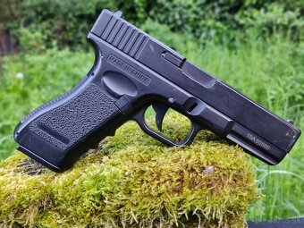 2x AEP Glock 18 + 5 magov + puzdro + 2 batérie - 2
