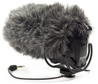 Predám RODE VideoMic Pro - 2